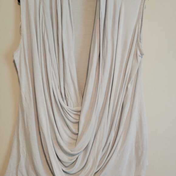 Jennifer Lopez Sleeveless Top Light Gray Size Large - Picture 2 of 4
